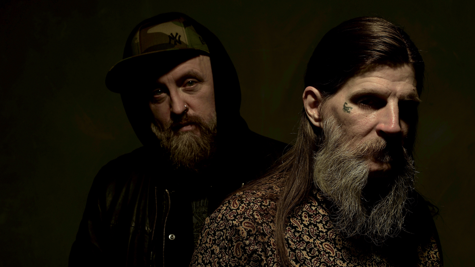 15.11.17 THE BUG vs DYLAN CARLSON of Earth